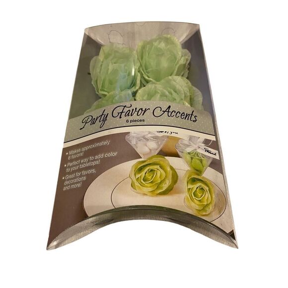 Lot Of Green Party Favors Faux Roses Confetti Decorations Decor - Picture 2 of 9